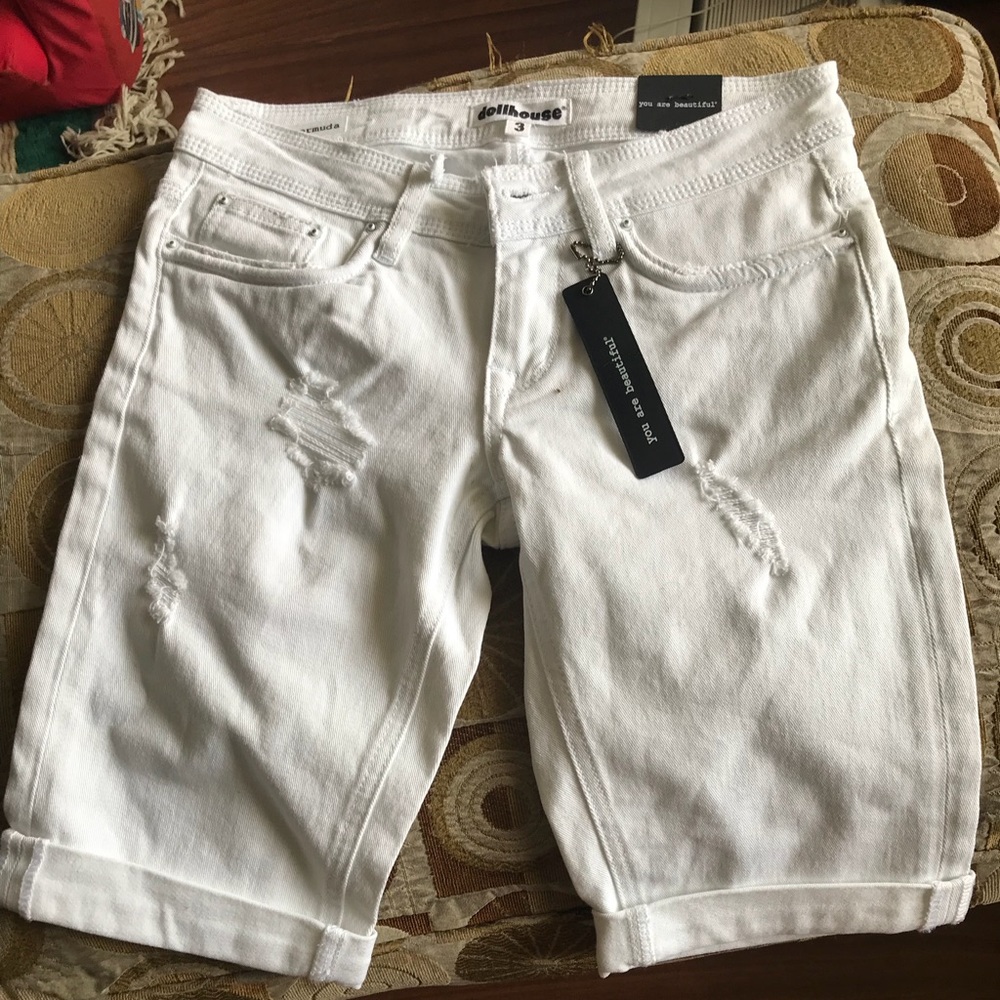 Dollhouse Bermudas
